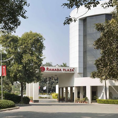 Ramada Plaza By Wyndham Jhv Benares Buitenkant foto