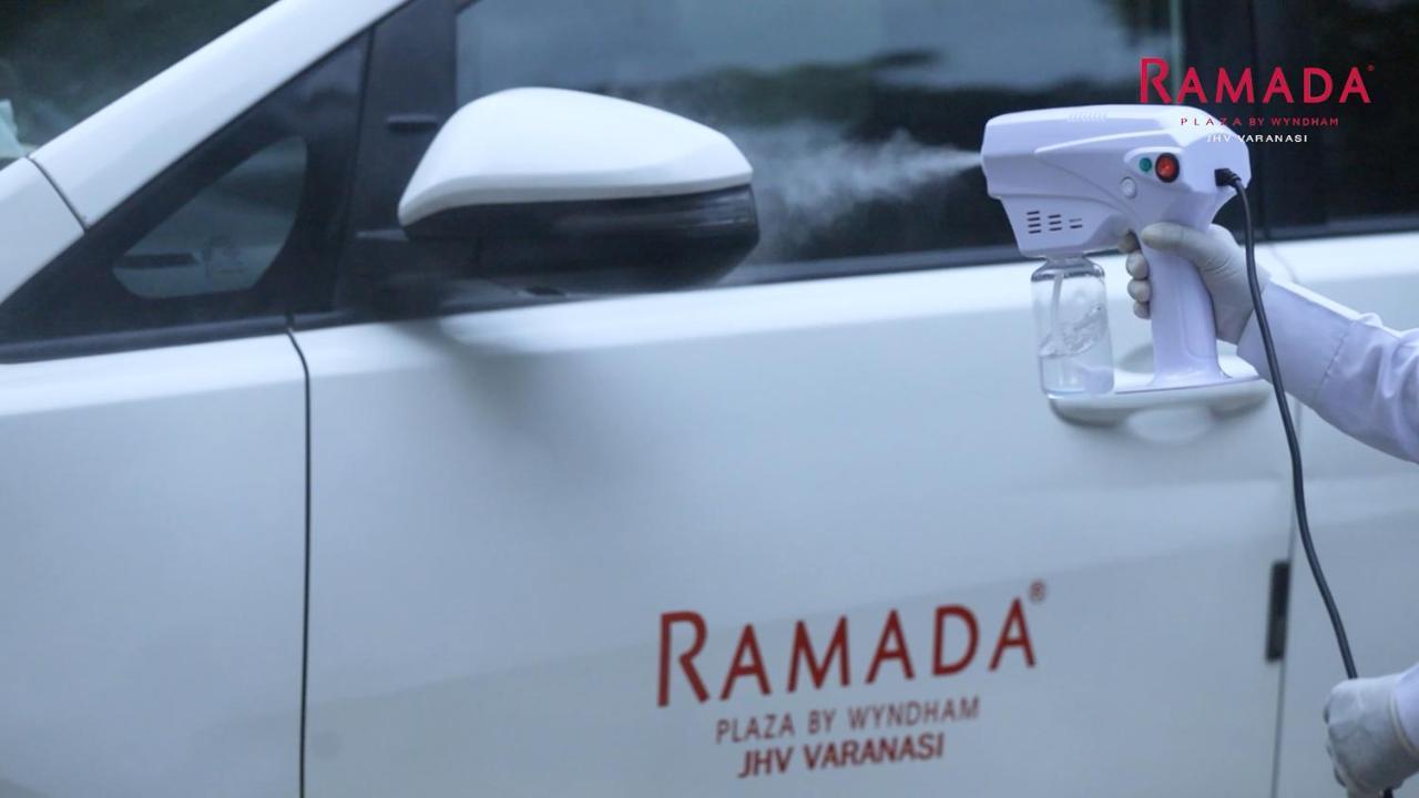 Ramada Plaza By Wyndham Jhv Benares Buitenkant foto